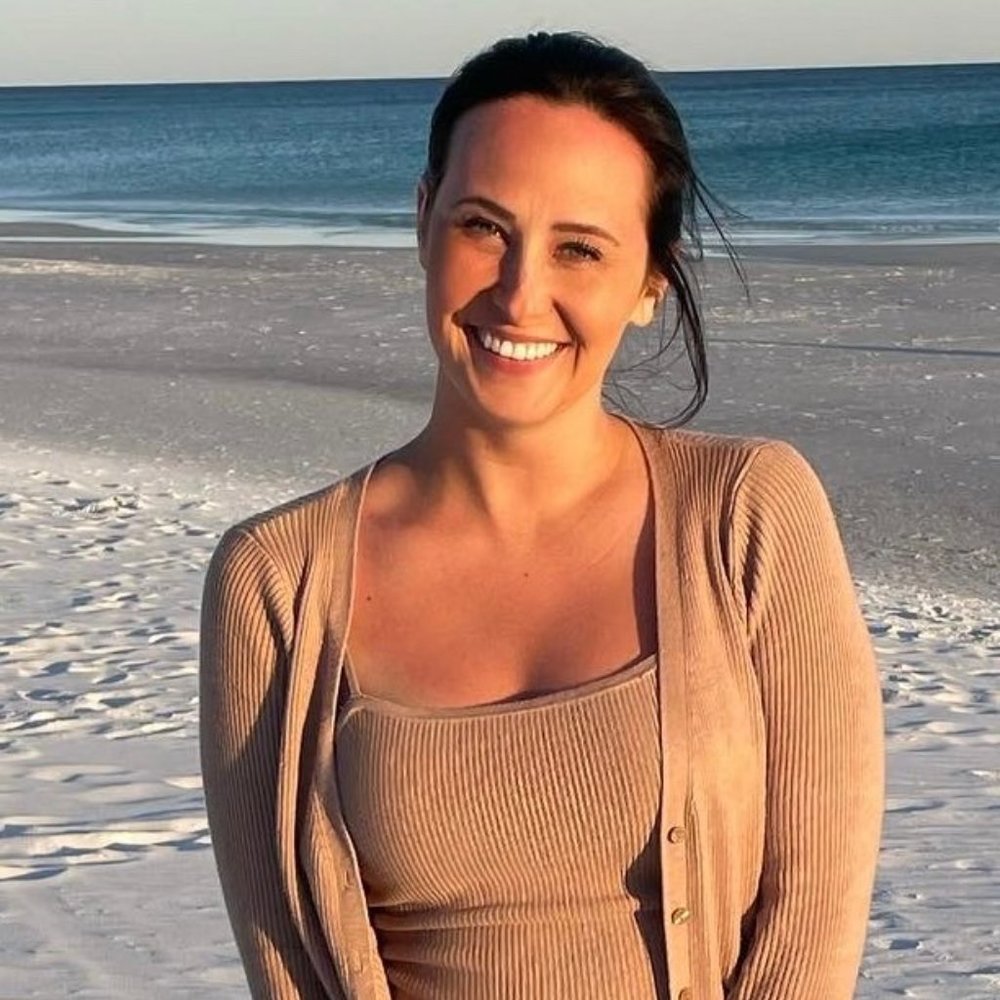 Meet your Posher, Ally